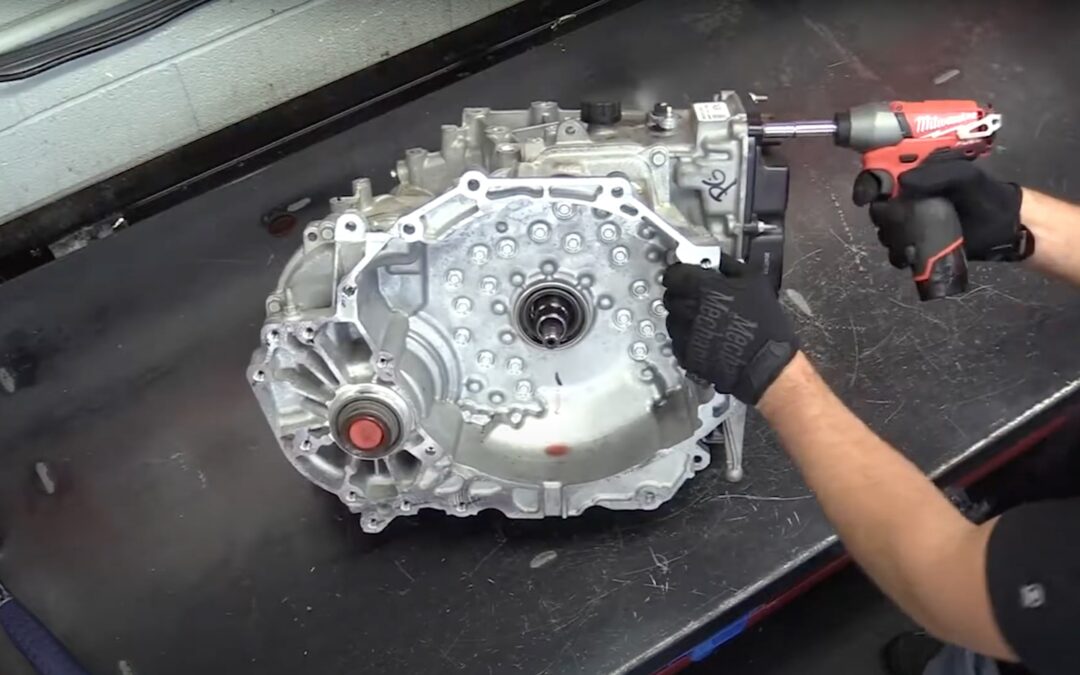 Video: General Motors Hydra-Matic 9T50 9-Speed Automatic Transmission Teardown